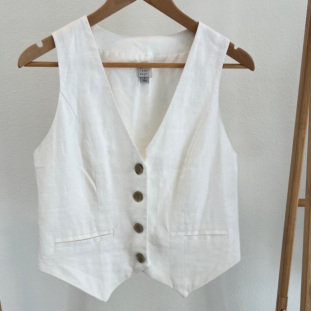 a new day White Button-Down Vest